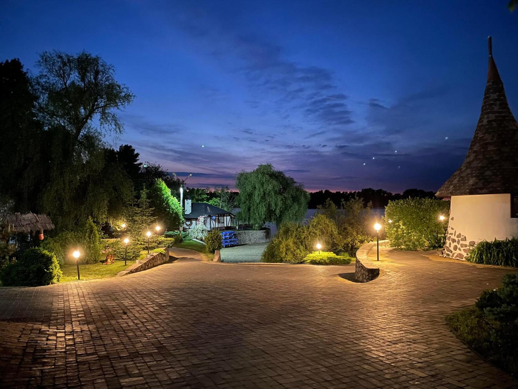 Mayak Resort Kam'yani Potoky Dış mekan fotoğraf